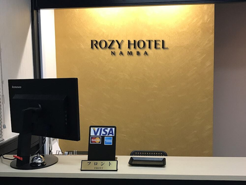 フロント