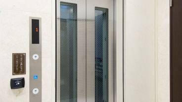 エレベーター / 1