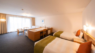 【夕陽の洋室】オーシャンビュー／48㎡（禁煙） [デラックス] [ファミリールーム] [フォースルーム] [禁煙] [夜景がきれい]