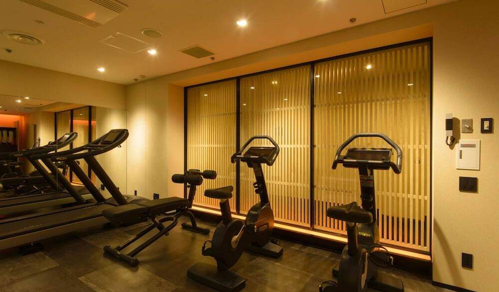 フィットネスジム / 1