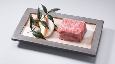 食事・飲み物 / 3