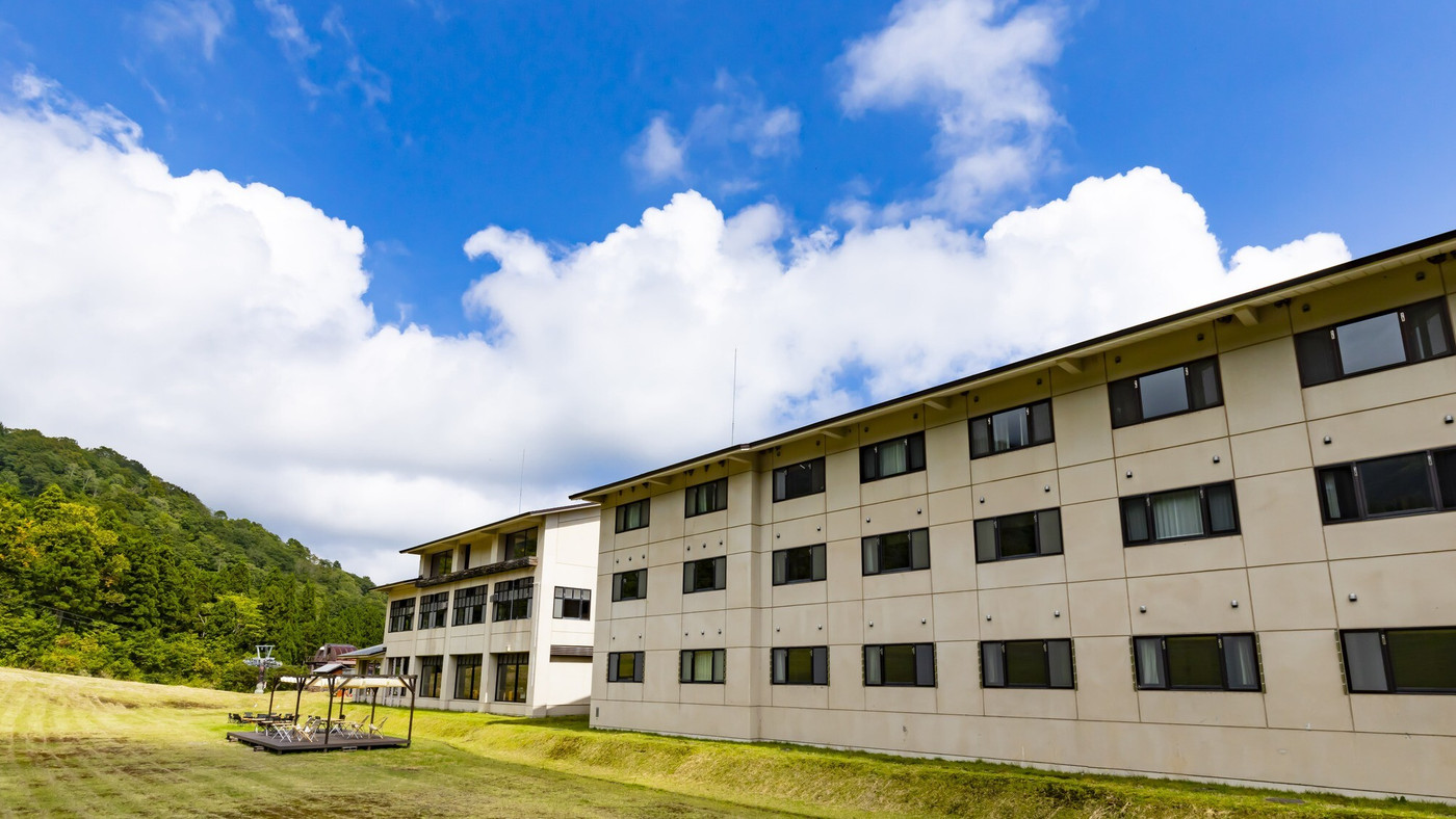 お散歩会や星座観察で思い出作り!雄大な自然に囲まれた温泉宿4086124