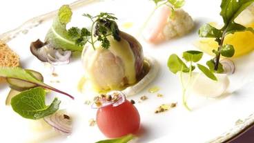 食事・飲み物 / 1