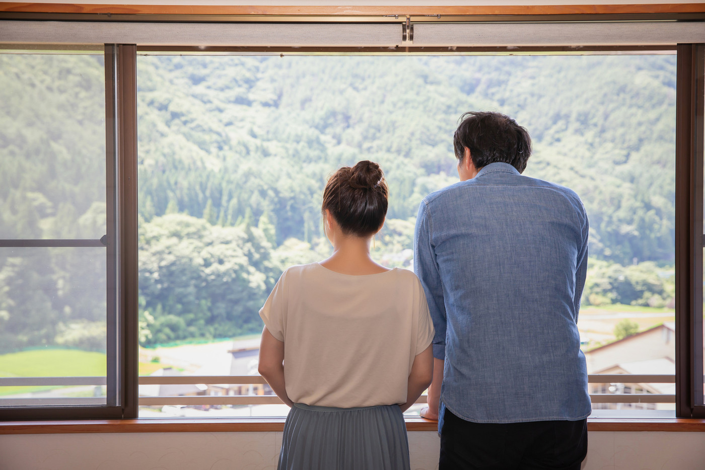 旅行にきた男女