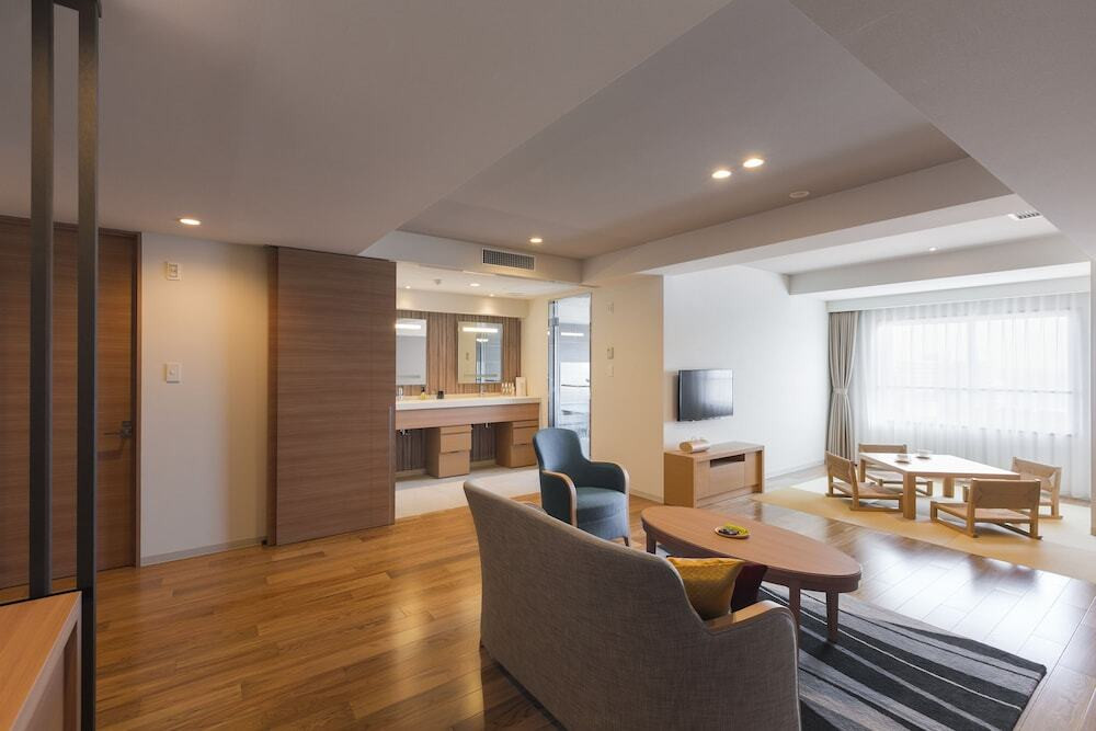 HAKODATE 海峡の風（ハコダテ ウミノカゼ） / 4