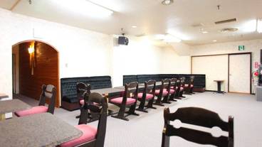 カラオケ ルーム / 2