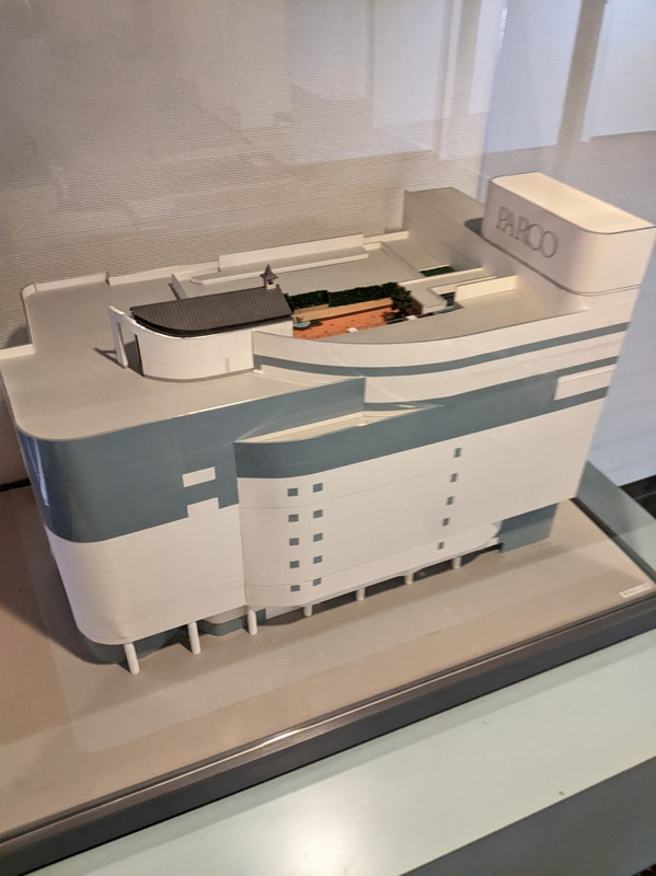 通路にありました模型です。