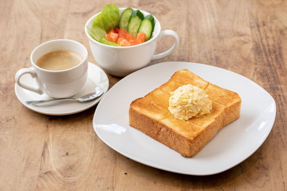 朝食