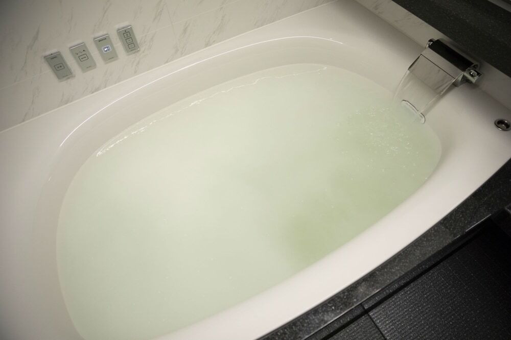 瀬戸内の美食と客室天然温泉に癒される3843764