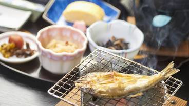 旅館のお食事処 / 28