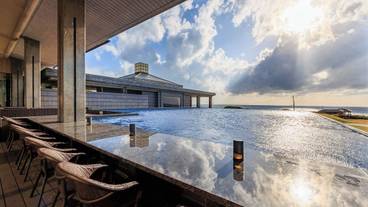 水のテラス 足湯 / 5