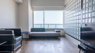 デザイン ダブルルーム クイーンベッド 1 台 禁煙 シービュー