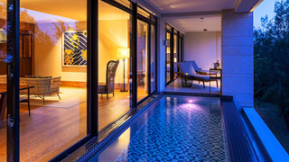 [プライベートプール]  エグゼクティブ・スイートルーム ３階/ 2ベッドルーム