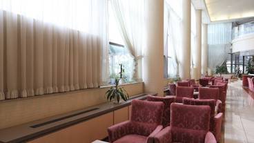 ロビーラウンジ / 9