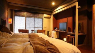 デラックスツイン 半露天風呂付 (42m2)(二食付)