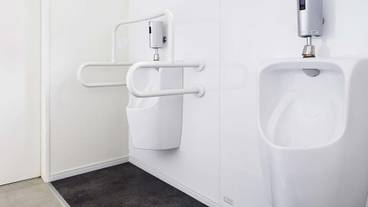 施設内の設備 / 14