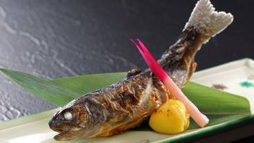 食事・飲み物 / 8