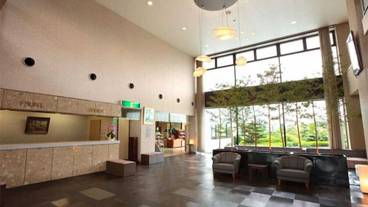 内部エントランス / 2