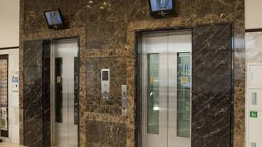 エレベーター / 2