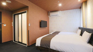 [North Wing] ユニバーサルツインルーム 禁煙