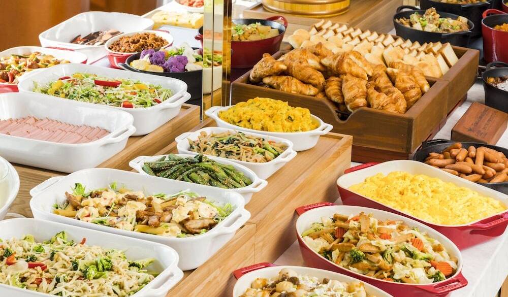 和食派も洋食派も
嬉しいビュッフェ / 2