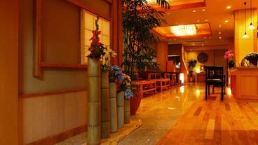 内部エントランス / 2