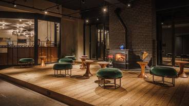 ロビー応接スペース / 7