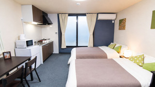 メゾネットアパートメント1F