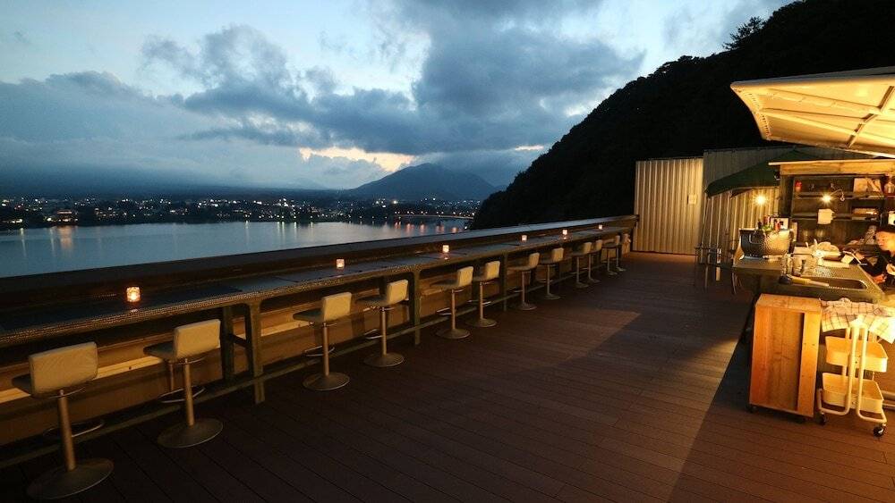 Sky bar② / 2