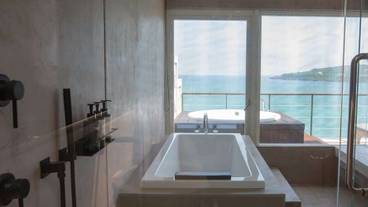 客室のバスルーム例 / 10