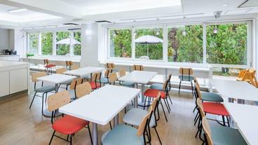 朝食スペース / 5