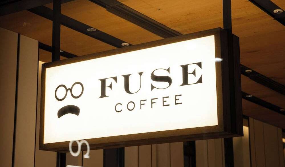 ホテル1階のカフェ / 2