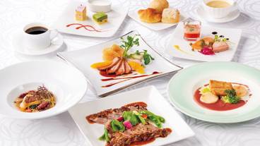 食事・飲み物 / 6