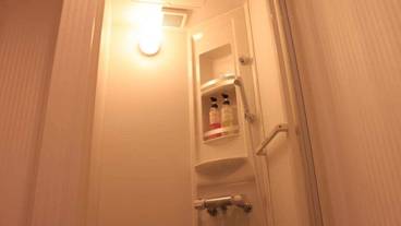 バスルームのシャワー / 17