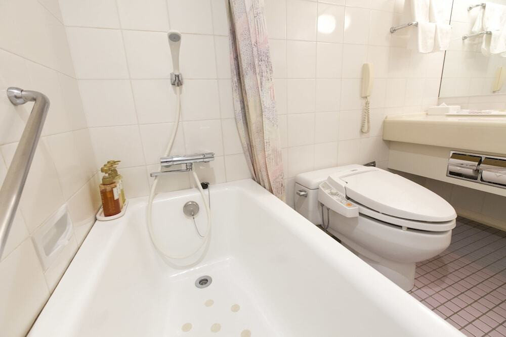 バスルームのシャワー