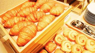 朝食ビュッフェ / 11