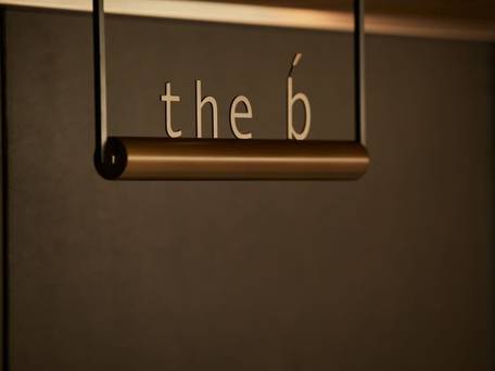 the b 銀座（ザビー ぎんざ） / 3