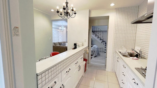 メゾネット コンドミニアム (80平米/2フロア/ベランダ付) 禁煙