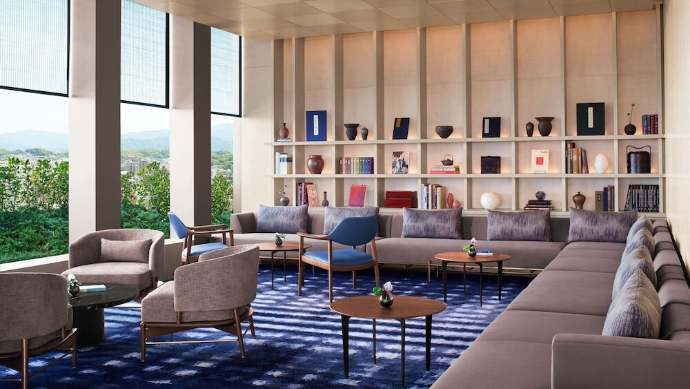 高層階からの眺望を楽しめる、全室50㎡以上の贅沢ホテル4573497