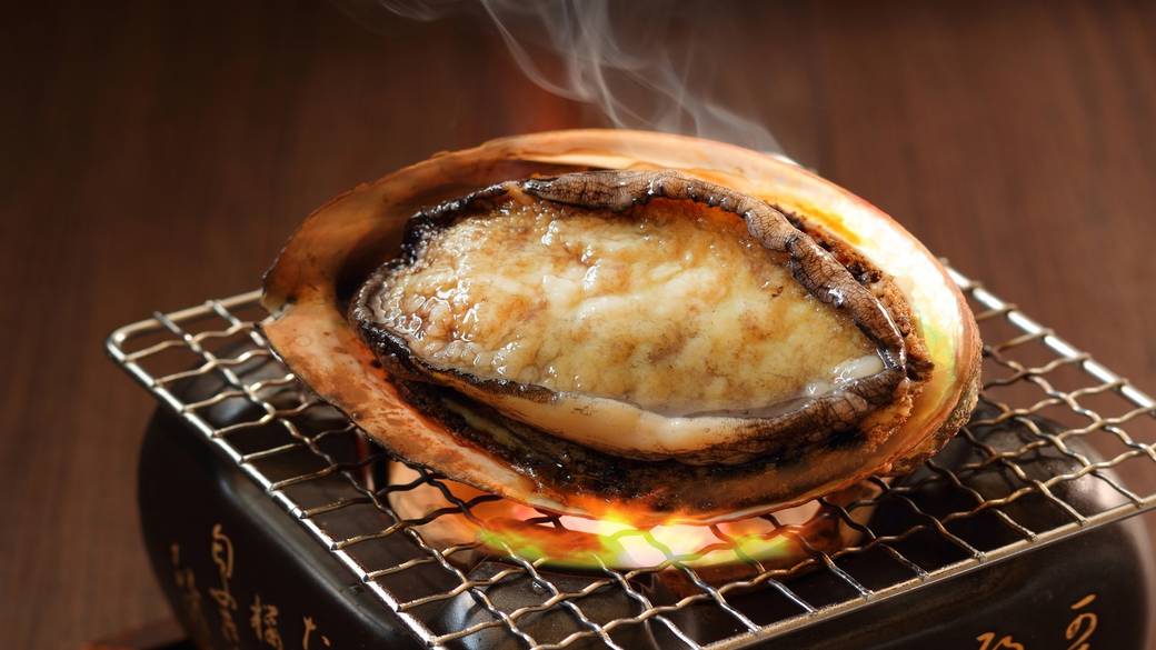 毎朝仕入れる新鮮魚介を
個室でゆったり贅沢に / 3