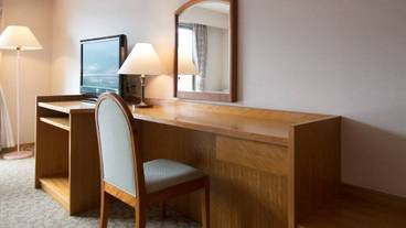 洋室のライティングデスク / 3