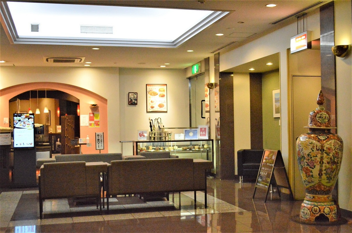 フロントロビー