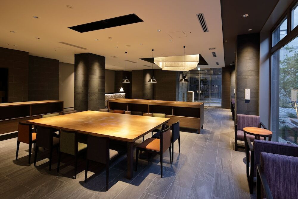 ロビーラウンジ