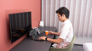 ビジネス ダブルルーム ダブルベッド 1 台 禁煙 オーシャンビュー