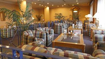 ロビーラウンジ / 7