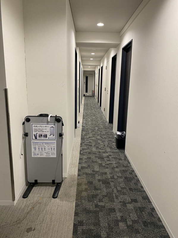 床。。。客層がちょっと