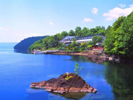 湖畔の宿支笏湖 丸駒温泉旅館 / 1