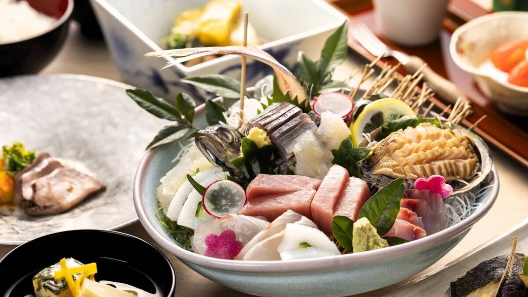 個室でいただく
こだわりの和食 / 2