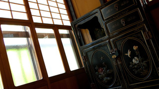 離れ　国東