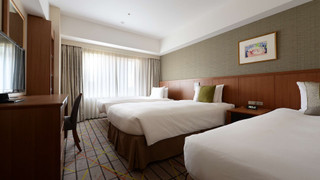 スタンダードツイン+エキストラベッド 禁煙 (5-15F)